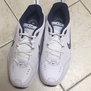 Men’s Nikki air monarch 4e